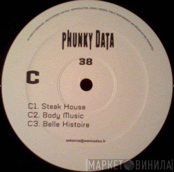 Phunky Data - 38