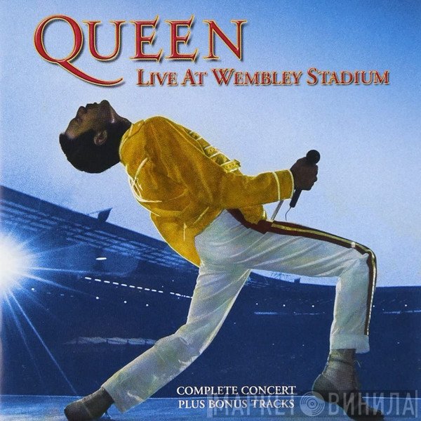 Queen - Live At Wembley Stadium