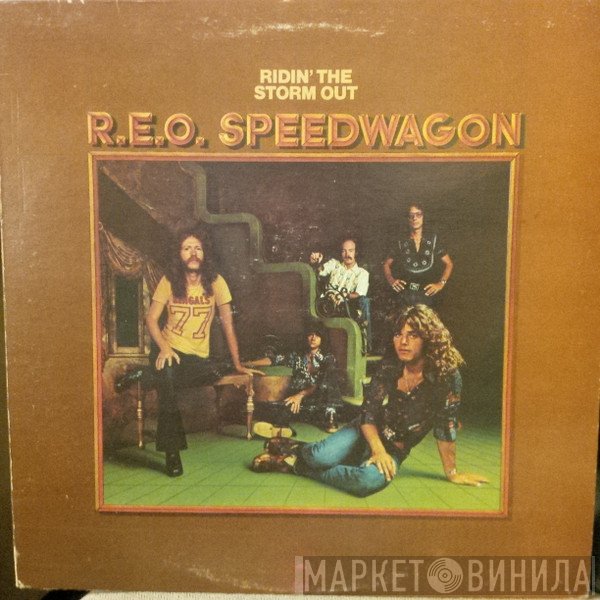 REO Speedwagon  - Ridin' The Storm Out