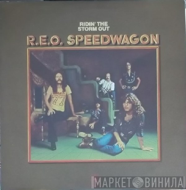 REO Speedwagon  - Ridin' The Storm Out