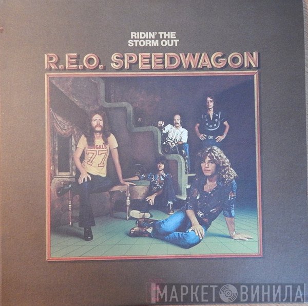 REO Speedwagon  - Ridin' The Storm Out