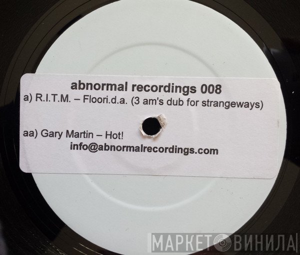 Rabbit In The Moon, Gary Martin - Floori.D.A (Three A.M.'s Dub For Strangeways) / Hot!