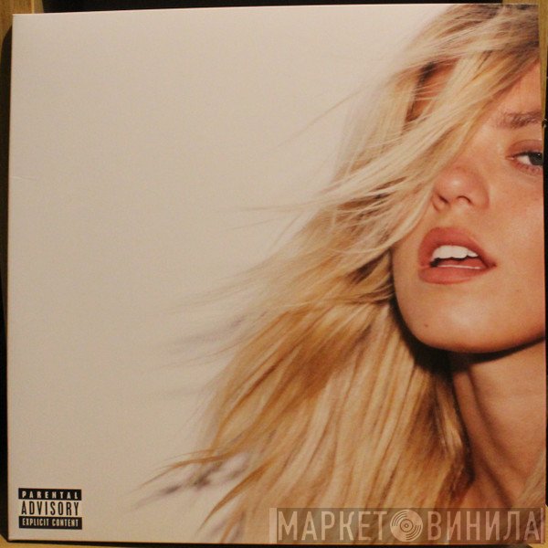 Reneé Rapp - Bite Me