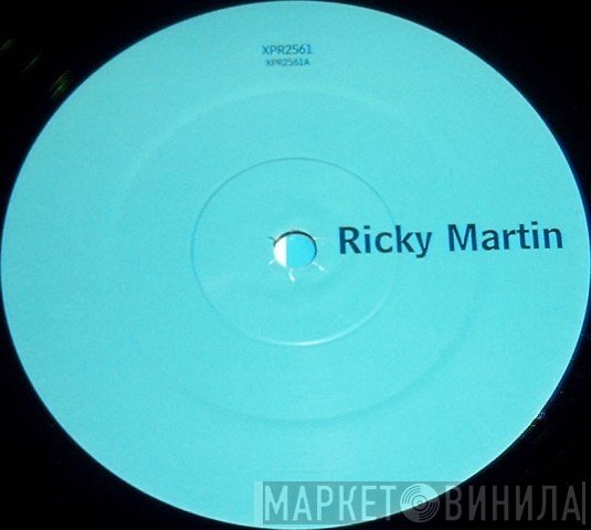 Ricky Martin - La Bomba
