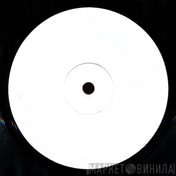 Rihanna  - Russian Roulette