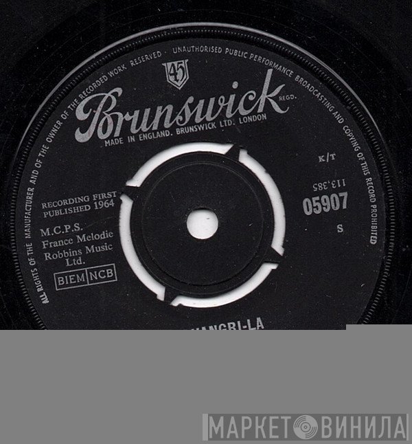 Robert Maxwell, His Harp And Orchestra - Shangri-La / That Old Black Magic