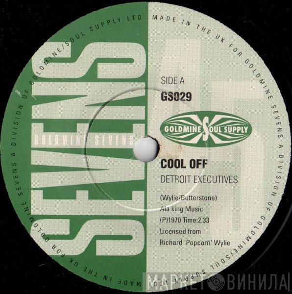 Ronnie McNeir, The Detroit Executives - Cool Off / Sitting In My Class