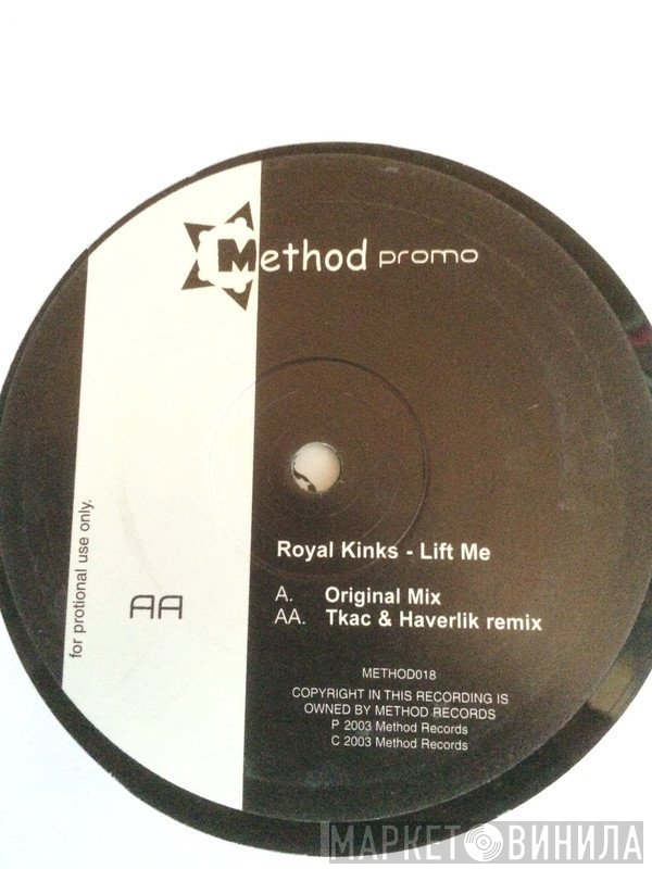 Royal Kinks  - Lift Me