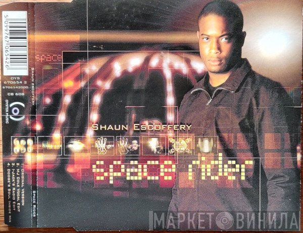 Shaun Escoffery  - Space Rider