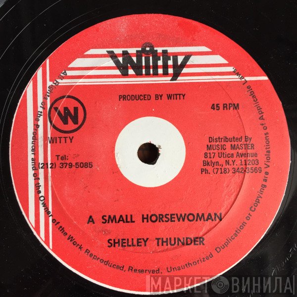 Shelly Thunder - Small Horsewoman