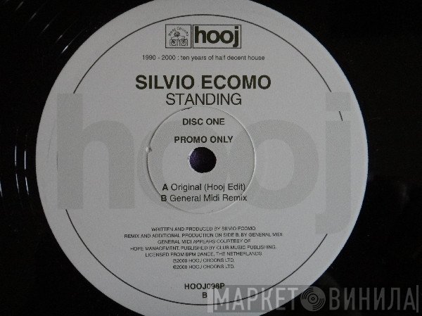 Silvio Ecomo - Standing