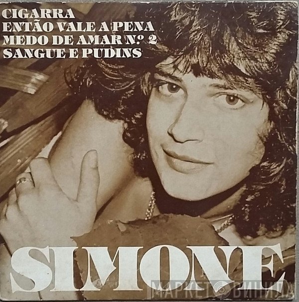 Simone   - Cigarra