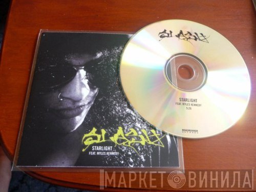 Slash  Featuring Myles Kennedy  - Starlight