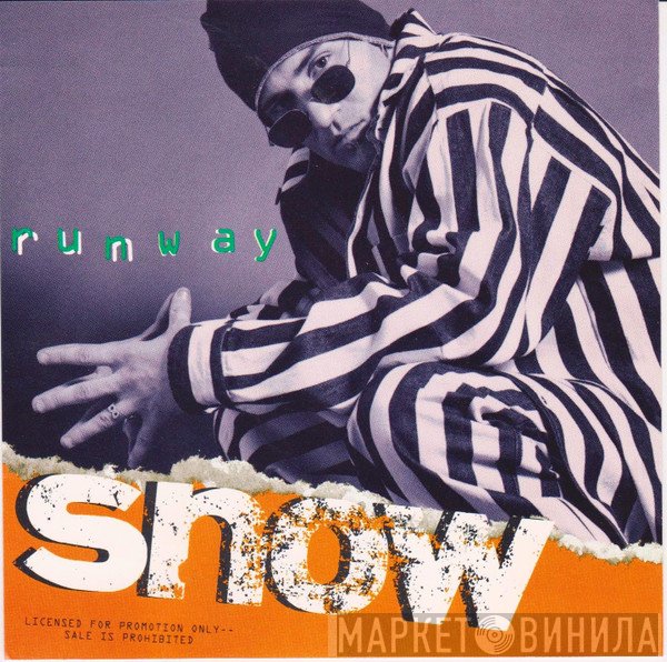 Snow   - Runway