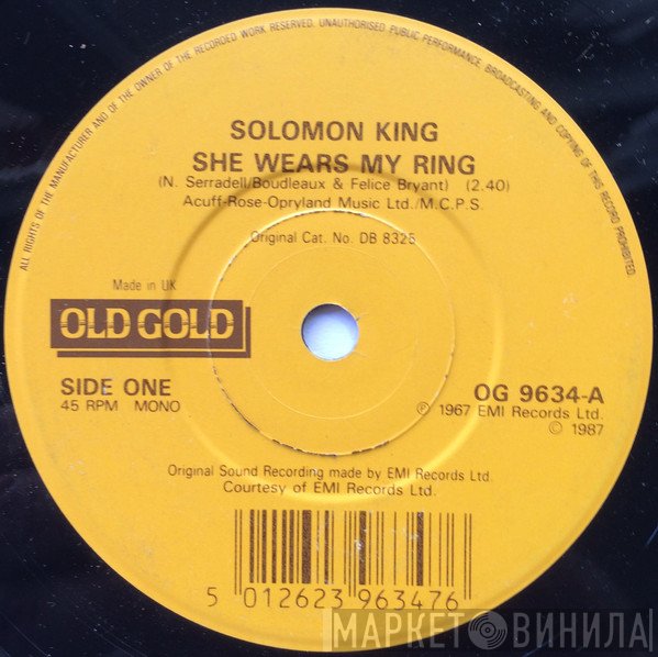 Solomon King, Slim Dusty - She Wears My Ring / A Pub With No Beer