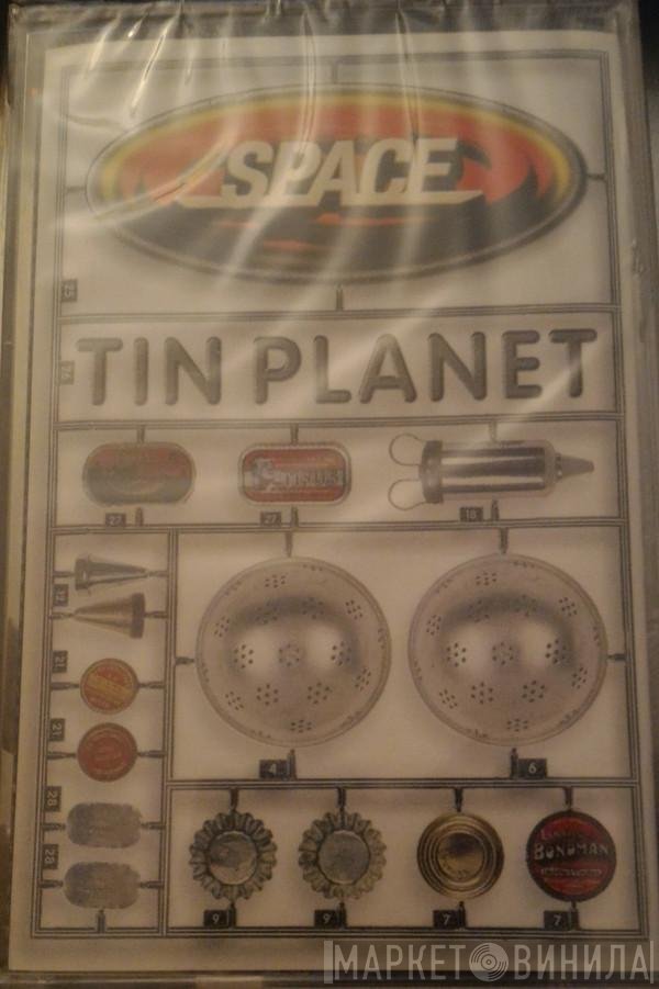 Space   - Tin Planet