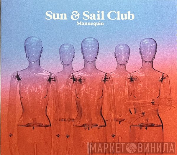 Sun And Sail Club - Mannequin