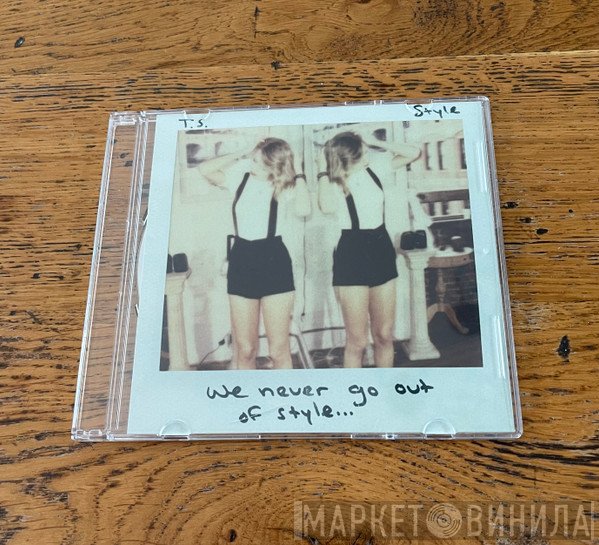 Taylor Swift  - Style