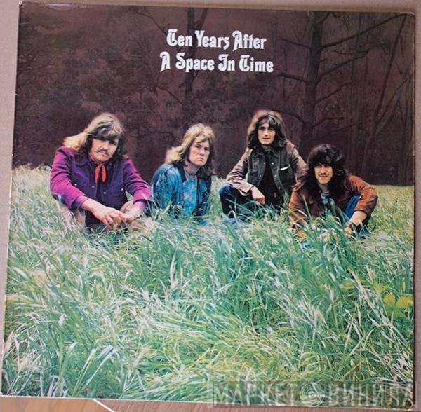 Ten Years After  - A Space In Time