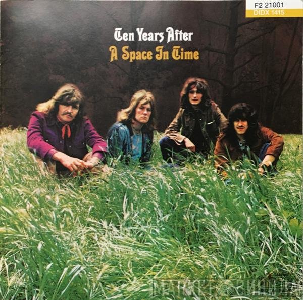 Ten Years After  - A Space In Time