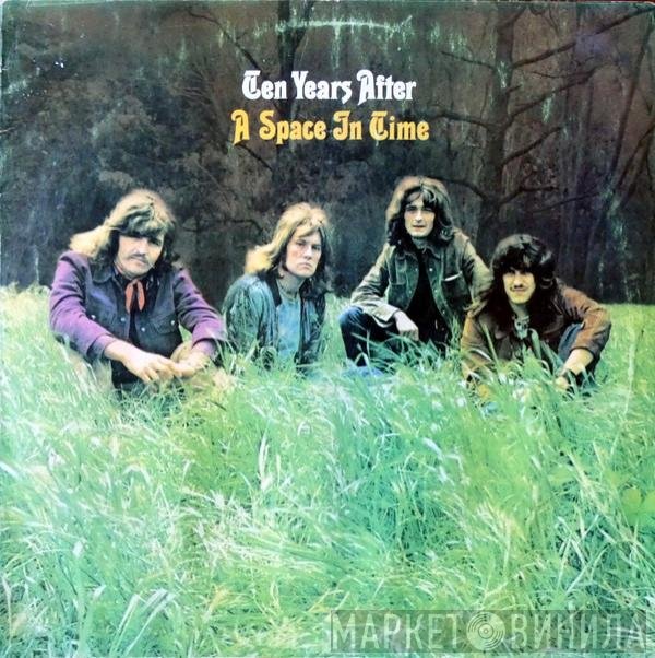Ten Years After  - A Space In Time