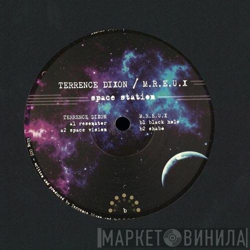 Terrence Dixon, Mreux - Space Station