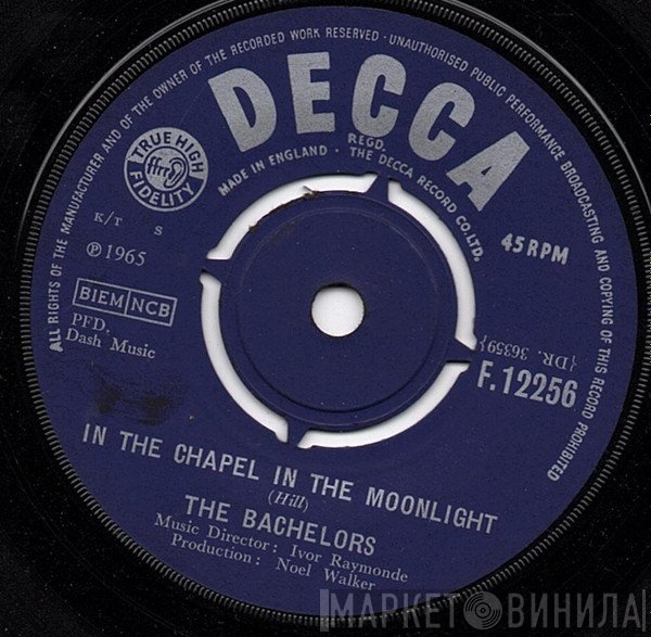 The Bachelors - In the Chapel In The Moonlight