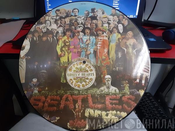 The Beatles - Sgt. Pepper's Lonely Hearts Club Band