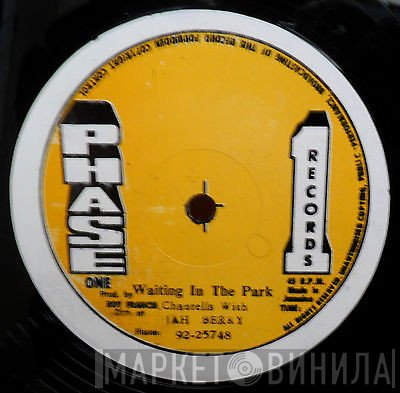 The Chantells, Jah Berry - Waiting In The Park