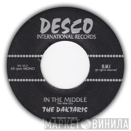 The Daktaris - In The Middle