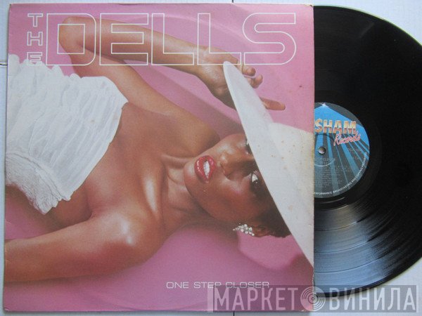 The Dells  - One Step Closer