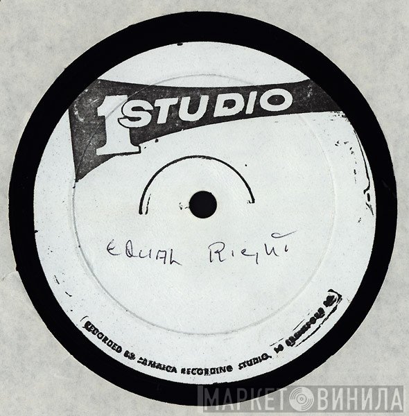 The Heptones, Jah Buzz & Freddie McGregor / Roland Alphonso & The Soul Vendors  - Equal Rights / Death In The Arena