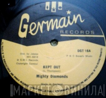 The Mighty Diamonds - Kept Out