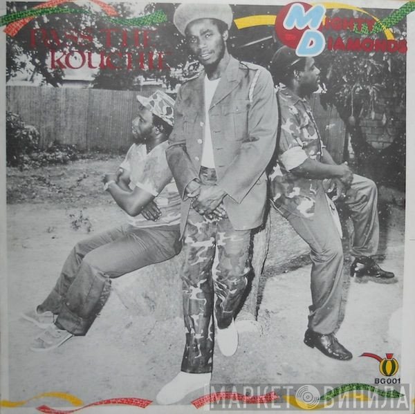 The Mighty Diamonds - Pass The Kouchie