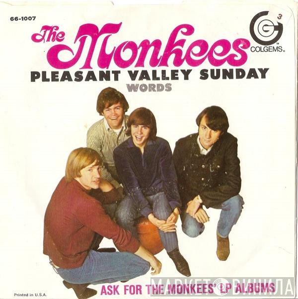 The Monkees  - Pleasant Valley Sunday / Words