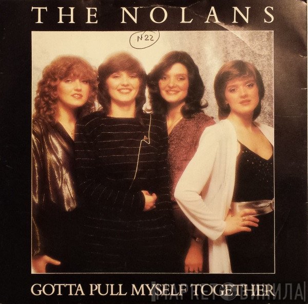The Nolans - Gotta Pull Myself Together