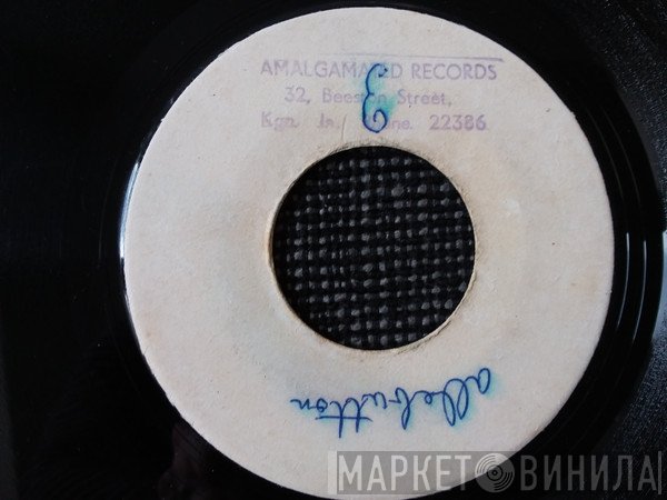 The Pioneers / The Hippy Boys  - Alli Button / Death Rides