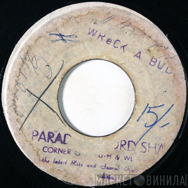 The Pioneers, The Soul Sisters - Who The Cap Fit / Wreck A Buddy