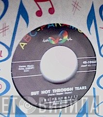 The Playmates - She Never Looked Better / But Not Through Tears