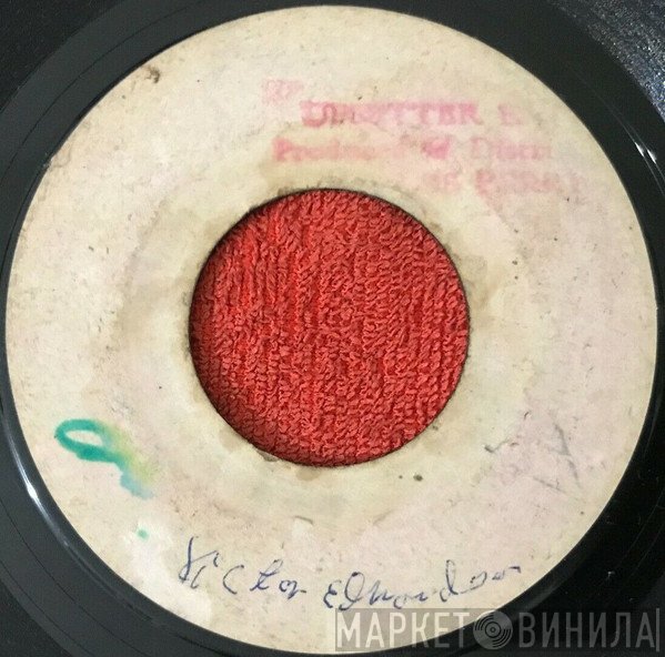 The Shadows  - Dirty Dozen / Crying Too Long