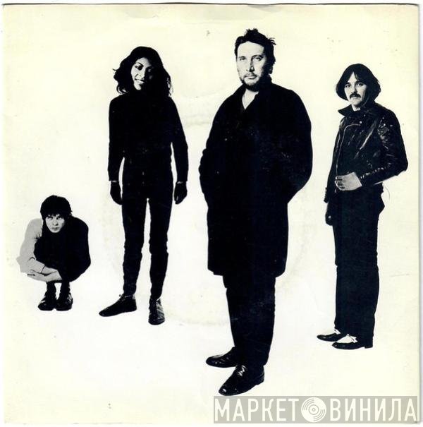 The Stranglers  - Walk On By / Old Codger / Tank