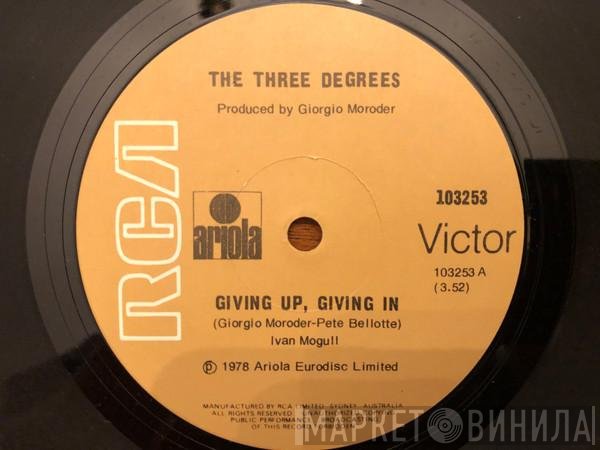 The Three Degrees  - Giving Up, Giving In