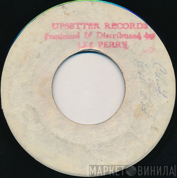 The Upsetters, The Ravers - Clint Eastwood / Dirty Dozen