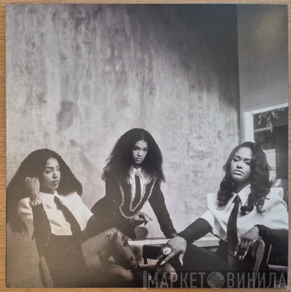 The Womack Sisters - The Womack Sisters