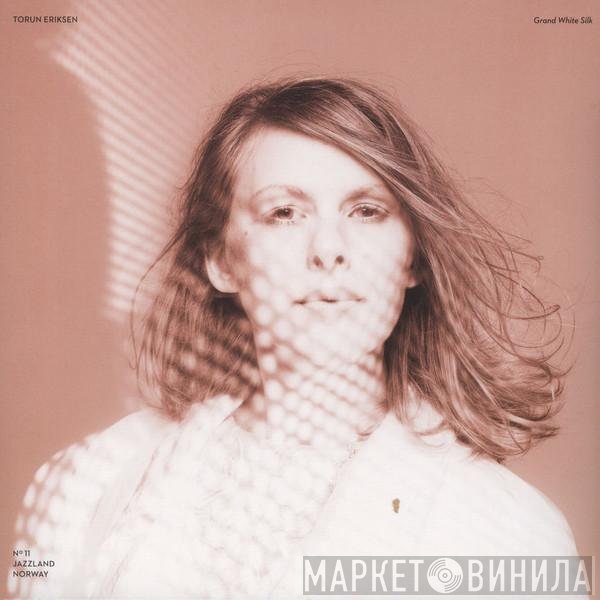 Torun Eriksen - Grand White Silk