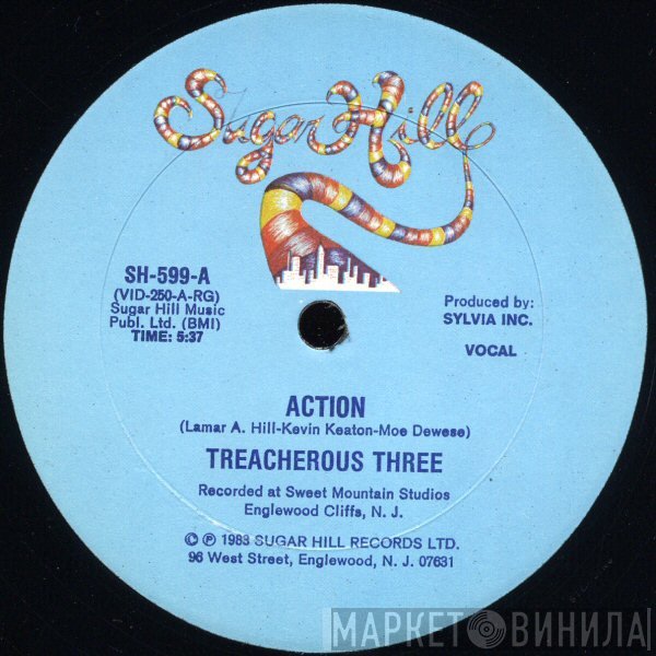 Treacherous Three  - Action