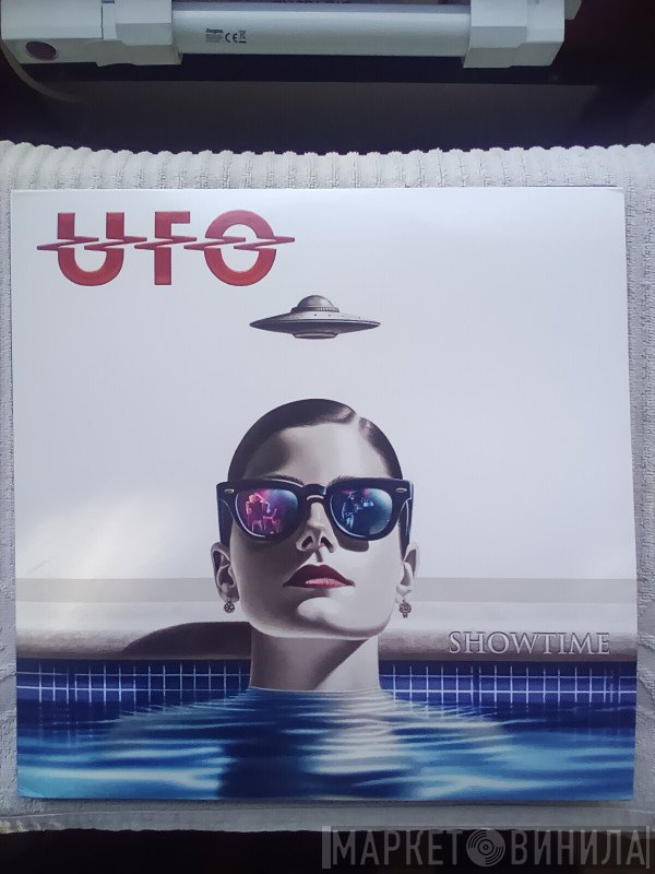 UFO  - Showtime