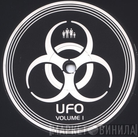 UFO  - Volume 1