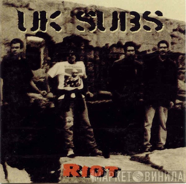 UK Subs  - Riot