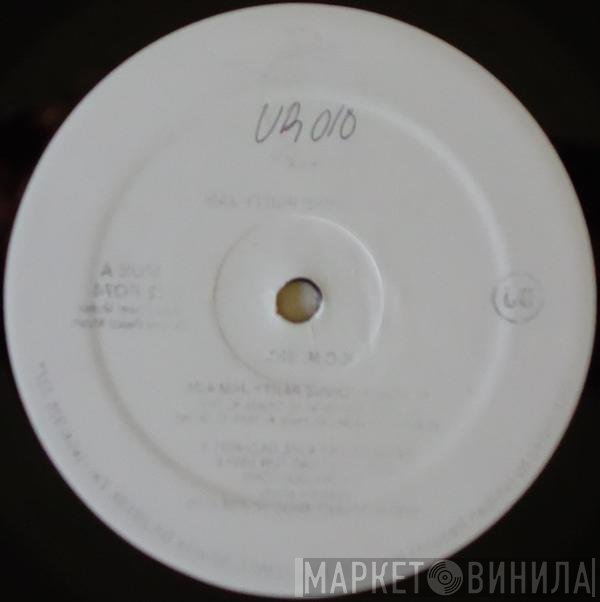 Underground Resistance  - Riot EP